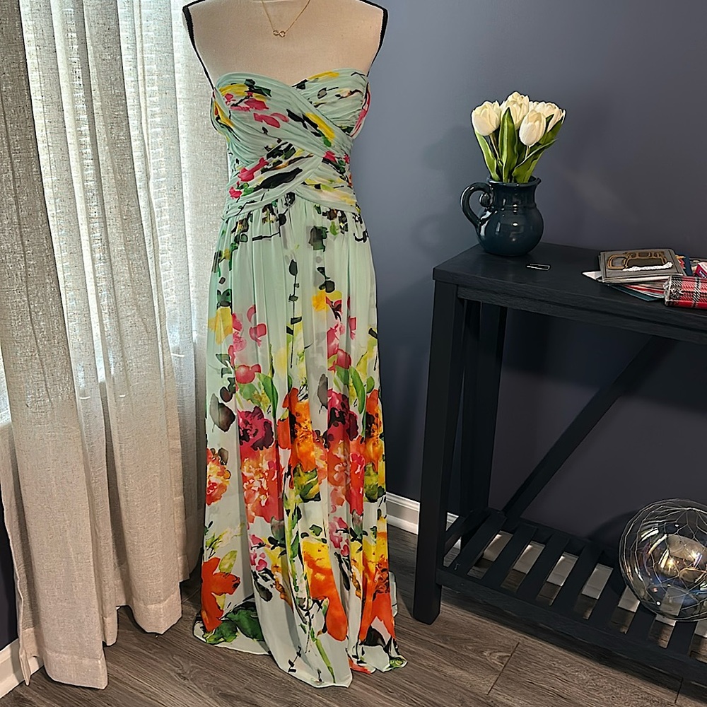 Prom/evening gown